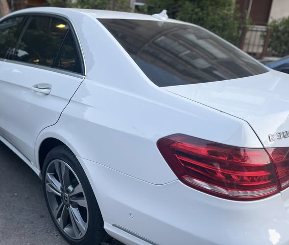 ميرسيدس E300 2014 - صورة 4