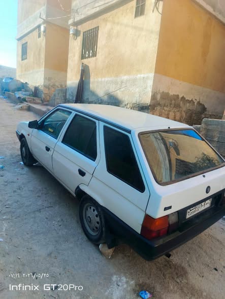 سكودا فورمان 1994 - صورة 2