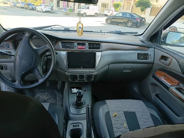 ميتسوبيشي لانسر 2007 - صورة 4