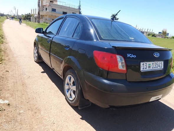 كيا ريو 2007 - صورة 1