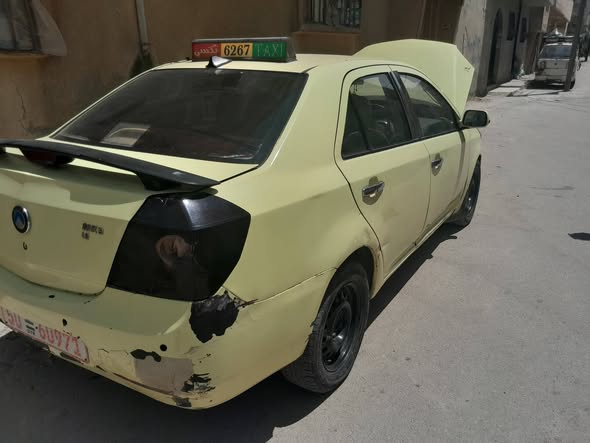 جيلي MK 2011 - صورة 2