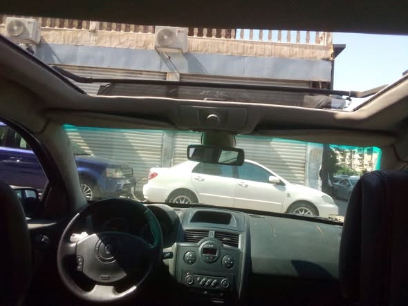 رينو ميجان 2005 - صورة 4