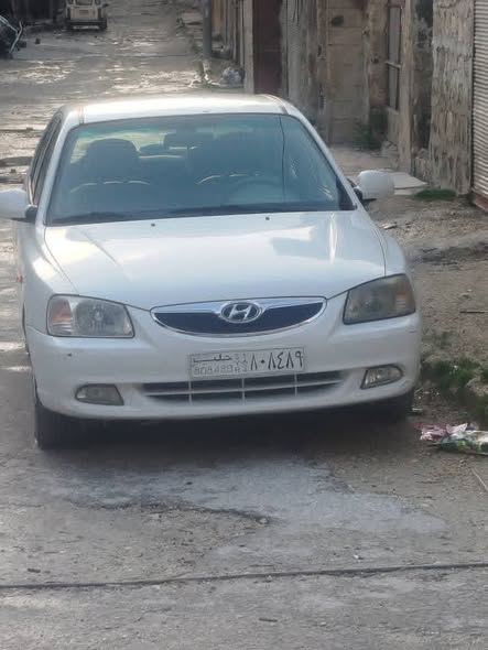هونداي فيرنا 2011 - صورة 2