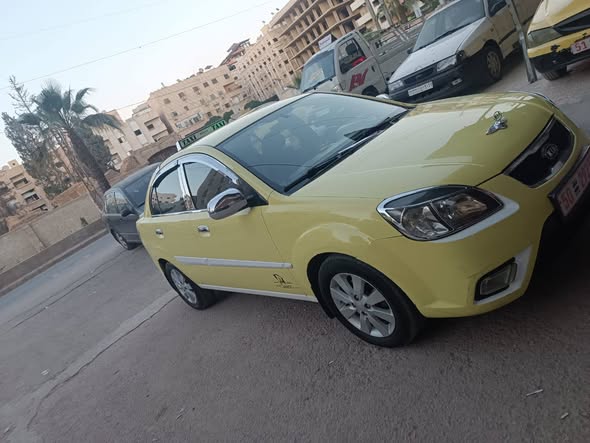 كيا ريو 2011 - صورة 2