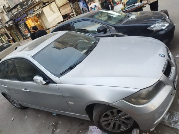 بي إم دبليو 320 2006 - صورة 4