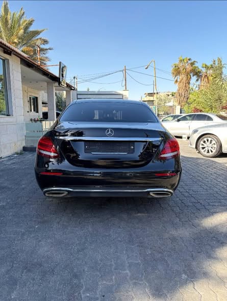 مرسيدس E200 2018 - صورة 4