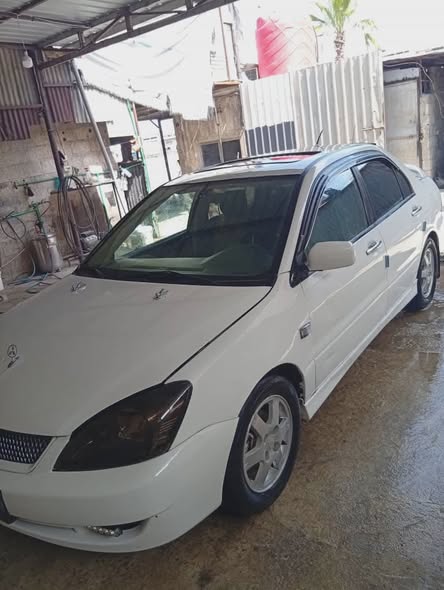 ميتسوبيشي لانسر 2006 - صورة 2