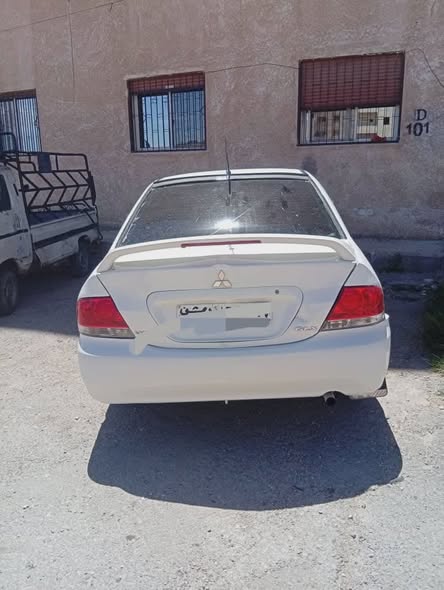 ميتسوبيشي لانسر 2006 - صورة 3
