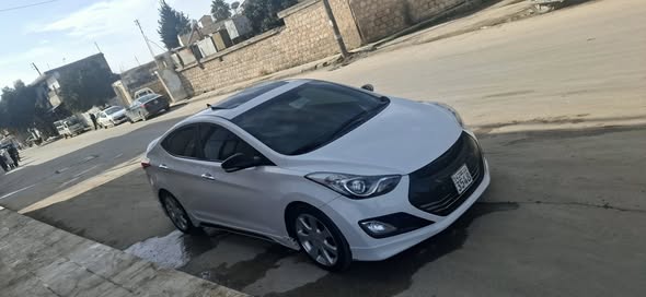 هونداي افانتي 2012 - صورة 1