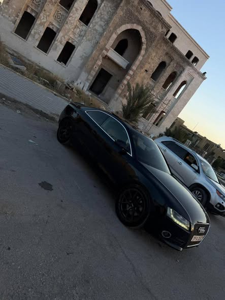 اودي ايه 5 2011 - صورة 1