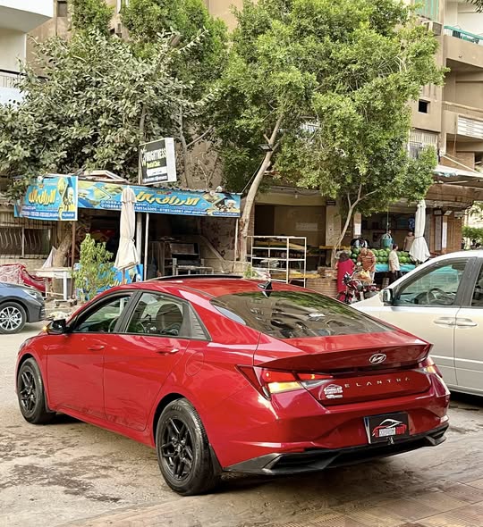 هيونداي إلنترا 2021 - صورة 4
