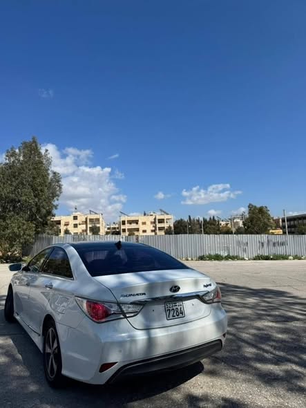 هيونداي سوناتا 2012 - صورة 2