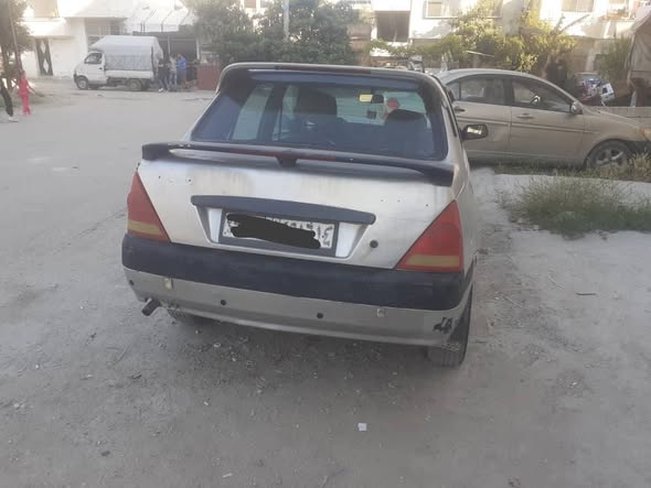داسيا سولنزا 2003 - صورة 1