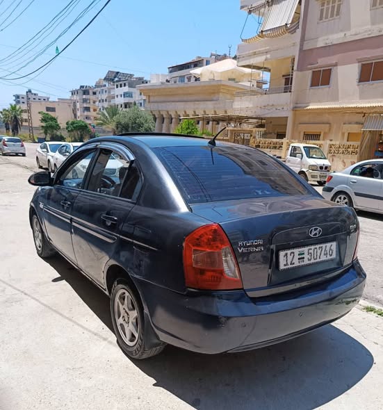 هيونداي فيرنا 2007 - صورة 3