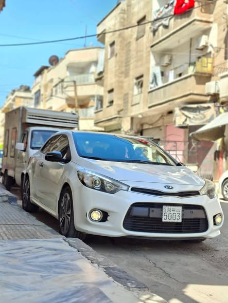 كيا سيراتو 2014 - صورة 2