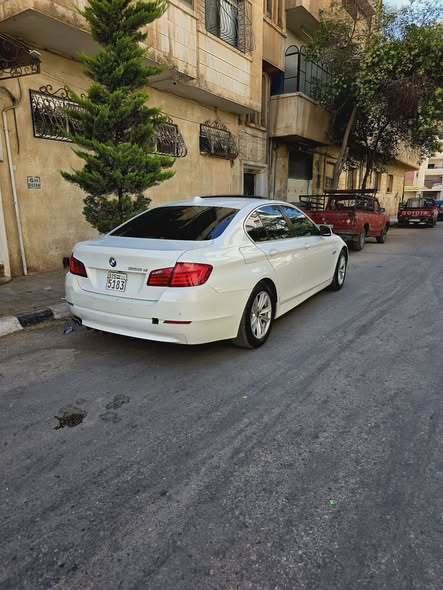 بي إم دبليو 5 Series 2011 - صورة 2