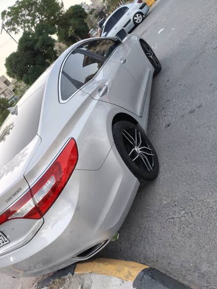 هيونداي أزيرا 2011 - صورة 5