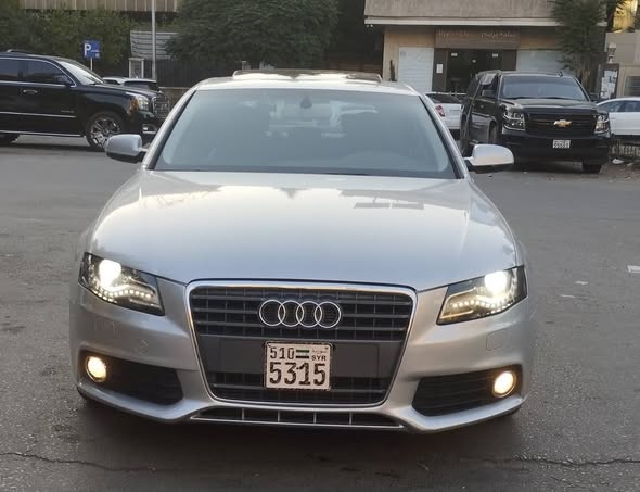اودي A4 2011 - صورة 1