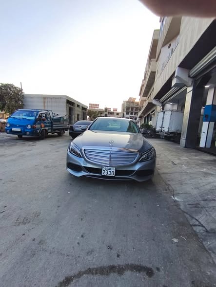 مرسيدس C300 2015 - صورة 1