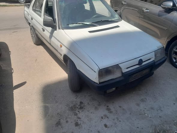 سكودا سكودا 1994 - صورة 1