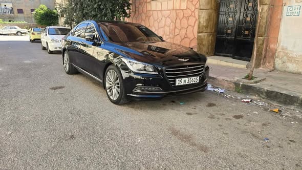 هيونداي جينيسيس 2015 - صورة 1