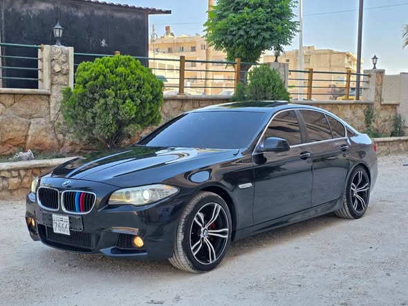بي ام 520d 2012 - صورة 1