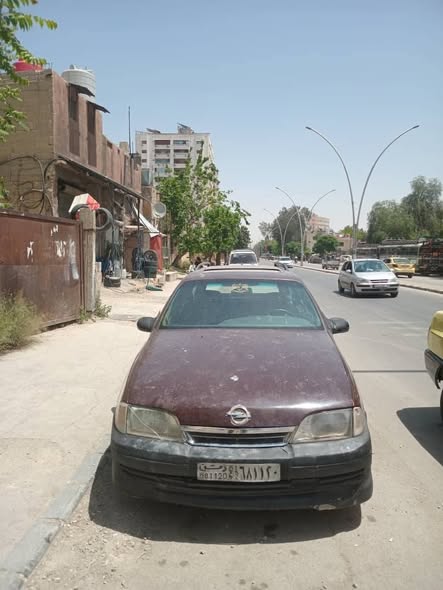 أوبل أوميغا 1993 - صورة 5