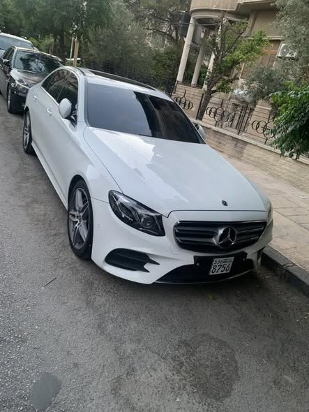 مرسيدس E300 2018 - صورة 1