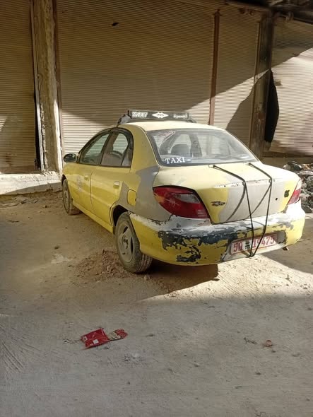 كيا ريو 2002 - صورة 4