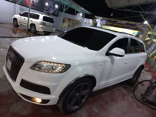 أودي Q7 2012 - صورة 5