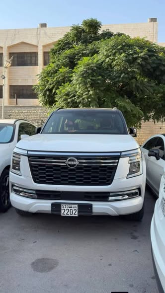 نيسان باترول 2025 - صورة 1