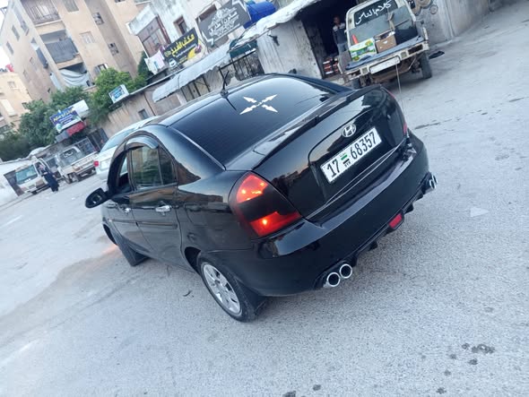 هونداي فيرنا 2008 - صورة 1