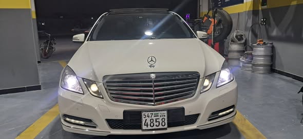 مرسيدس E-Class 2011 - صورة 1