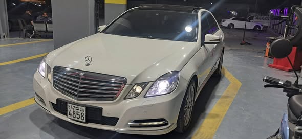 مرسيدس E-Class 2011 - صورة 3