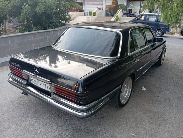 مرسيدس 280 1975 - صورة 2