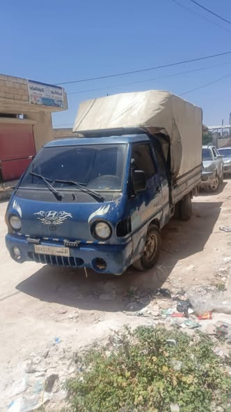 هونداي H-100 1997 - صورة 1