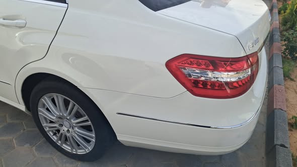 مرسيدس E300 2011 - صورة 3