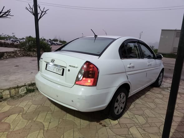 هيونداي اكسنت 2011 - صورة 4