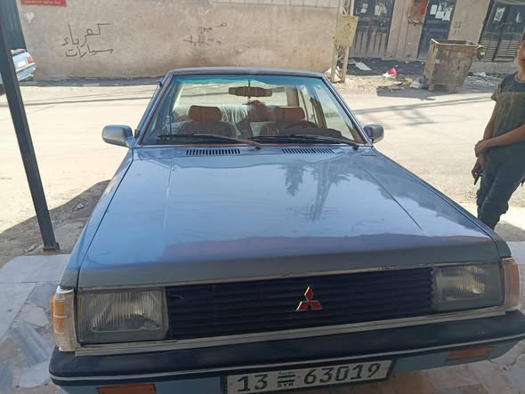 ميتسوبيشي لانسر 1983 - صورة 2