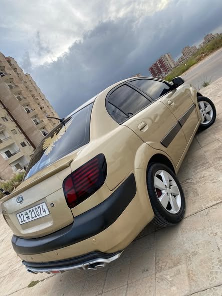 كيا ريو 2008 - صورة 2