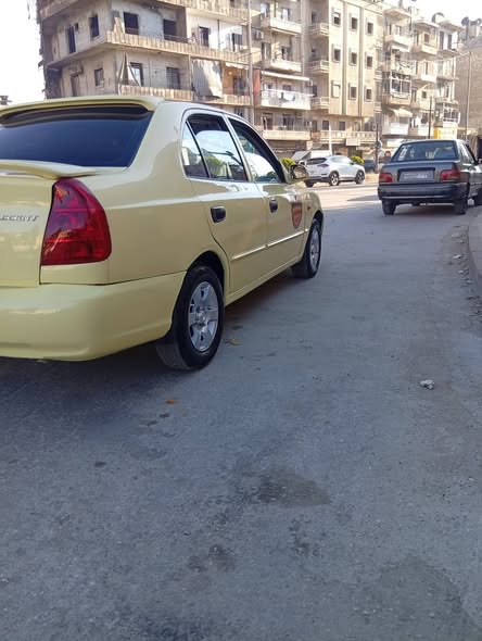 هيونداي فيرنا 2009 - صورة 3