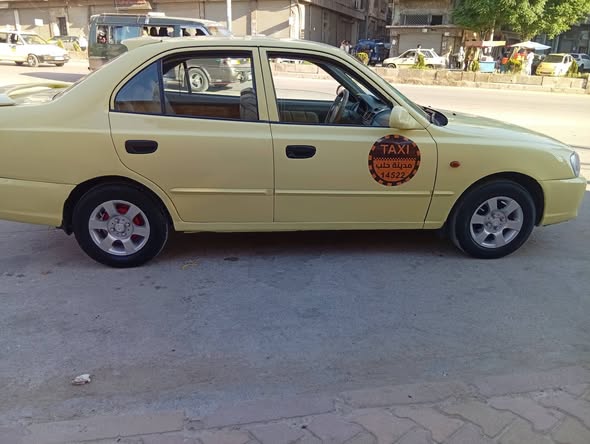 هيونداي فيرنا 2009 - صورة 4