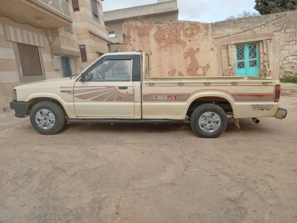 مازدا بيك أب 1992 - صورة 2