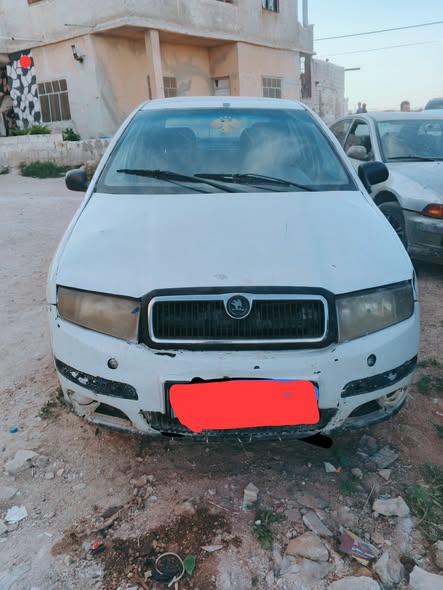 سكودا أوكتافيا 2006 - صورة 1