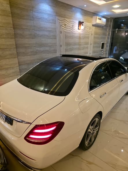 مرسيدس E300 2017 - صورة 2