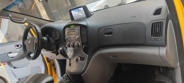هيونداي H1 2015 - صورة 2