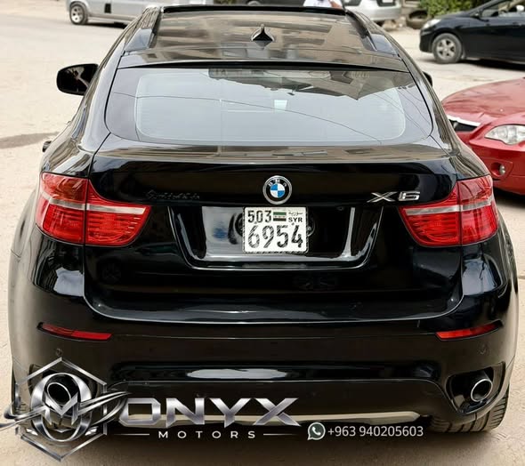 بي إم دبليو X6 2011 - صورة 3