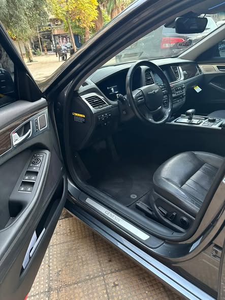 جينيسس G80 2018 - صورة 1