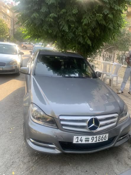 مرسيدس C250 2013 - صورة 3