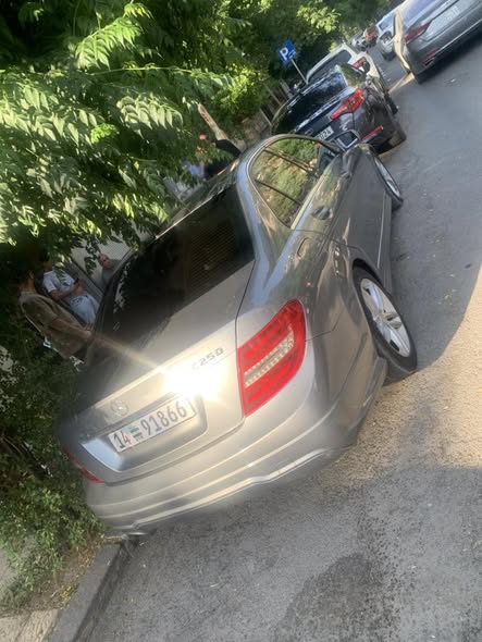مرسيدس C250 2013 - صورة 4